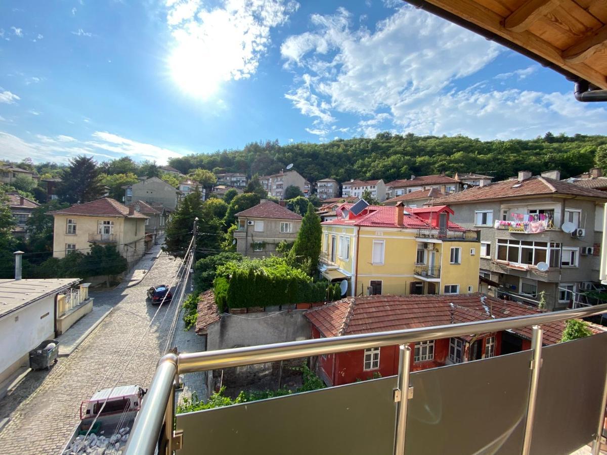 Coziness And Comfort In The Old Town Veliko Tarnovo Exterior foto